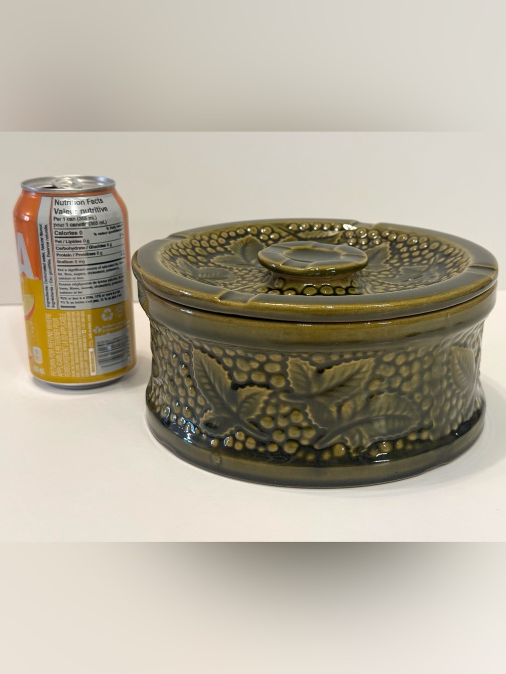 Vintage Céramique de Beauce Green Grape Covered Casserole Dish Quebec Pottery